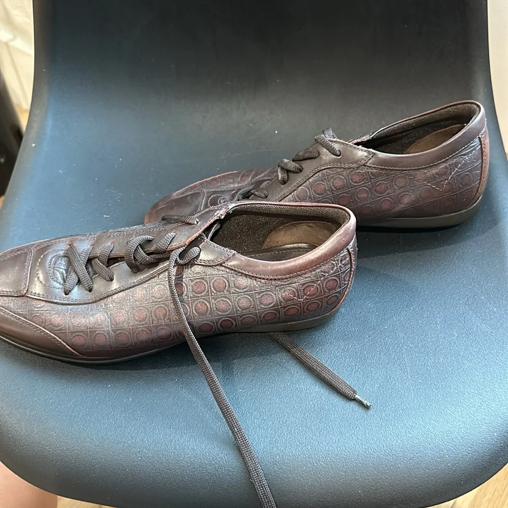 Ferragamo - Picture 2 of 4